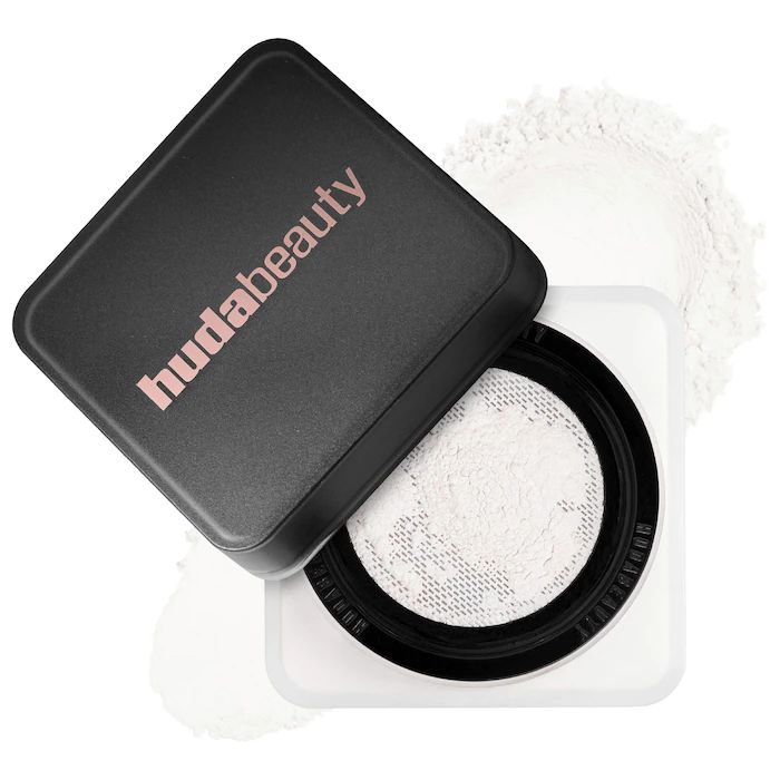 HUDA BEAUTY Easy Bake Loose Baking & Setting Powder